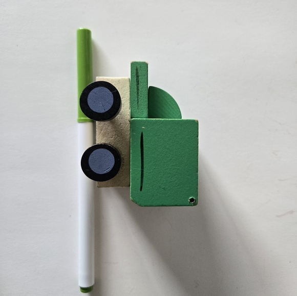 Wooden Devrian Global Industries Recycle Truck Garbage Toy Green Tilts 3in City - Picture 5 of 15